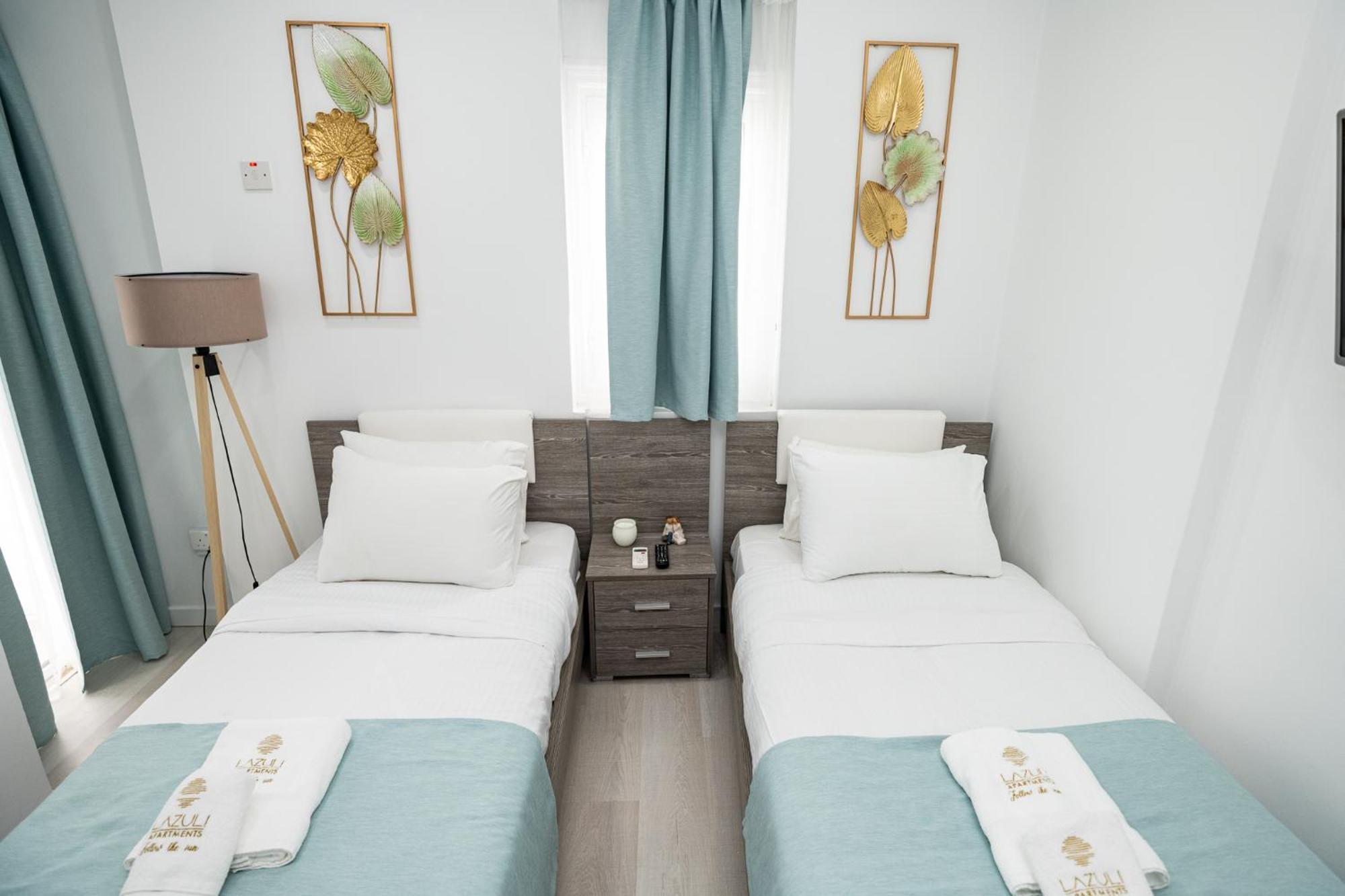 Lazuli Sea View Beachfront Ap 21 라르나카 외부 사진